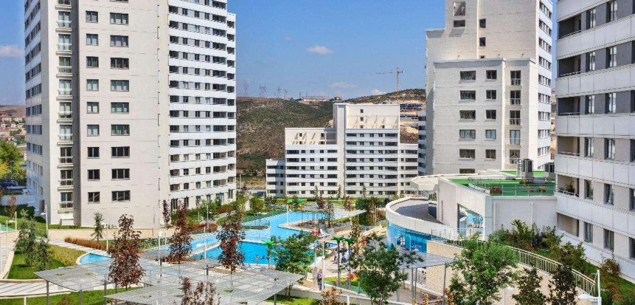 Başakşehir For Sale Residence Spradon Vadi Apartments in Istanbul